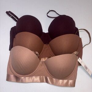 Tahari Ribbed Underwire Nude Bra Set